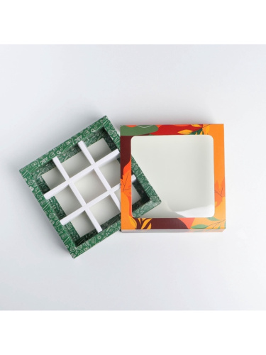 Коробка для 9 конфет с окном Любимому учителю 14,5*14,5*3,5 фото 2