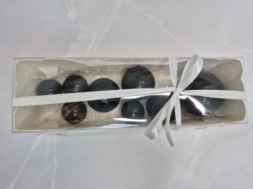 Шары из шоколадной глазури 8 штук, черные