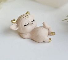 Фигурка из шоколадной глазури "Олененок с птичкой"