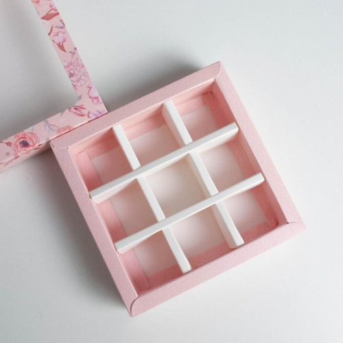 Коробка для конфет, 9 ячеек, Beautiful 14.5 х 14.5 х 3.5 см фото 2 Коробка для конфет, 9 ячеек, Beautiful 14.5 х 14.5 х 3.5 см фото 2