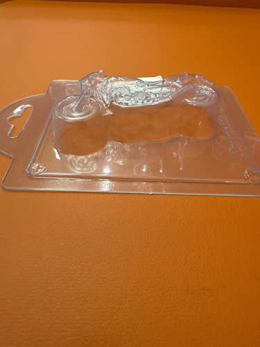 Форма для шоколада Мотоцикл 9х4,5 см, пластик фото 2 Форма для шоколада Мотоцикл 9х4,5 см, пластик фото 2