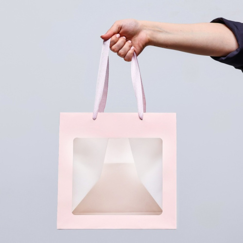 Пакет подарочный КУБ 25*25*25см, розовый с окном фото 2