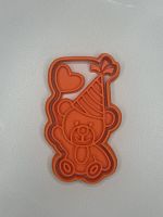 Вырубка с оттиском Медвежонок с сердечком, 9см