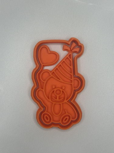 Вырубка с оттиском Медвежонок с сердечком, 9см