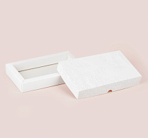 Коробка для печенья белая с тиснением, 20*12*3см