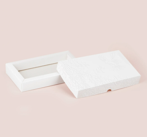Коробка для печенья белая с тиснением, 20*12*3см