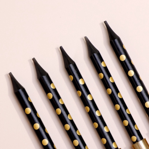 Свечи в торт Черные - зол. конфетти h9.7 см, 6 шт фото 3 Свечи в торт Черные - зол. конфетти h9.7 см, 6 шт фото 3