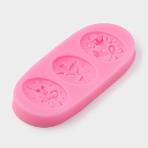 Молд Новогодняя ёлка, силикон, 11×4.8 см, розовый Молд Новогодняя ёлка, силикон, 11×4.8 см, розовый