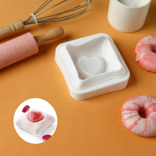 Форма силиконовая Подушечка с сердцем 12х11,4 см фото 2