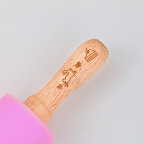 Скалка «Зайки», 31×4 см, силикон, дерево фото 2 Скалка «Зайки», 31×4 см, силикон, дерево фото 2