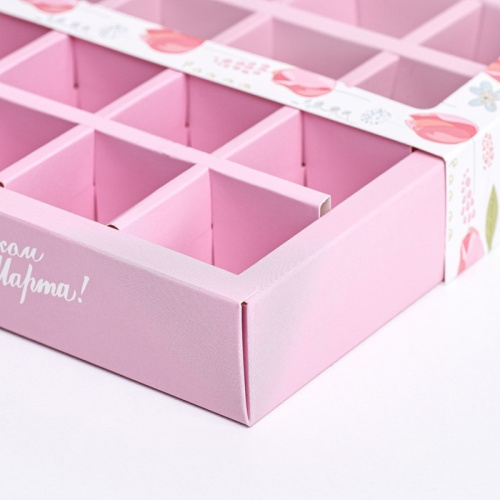 Коробка для 16 конфет, « 8 марта» 17.7×17.7×3.8 см фото 2 Коробка для 16 конфет, « 8 марта» 17.7×17.7×3.8 см фото 2